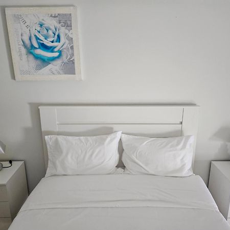 Bella Italia Coronel Miranda Guest House Понта-Делгада Экстерьер фото