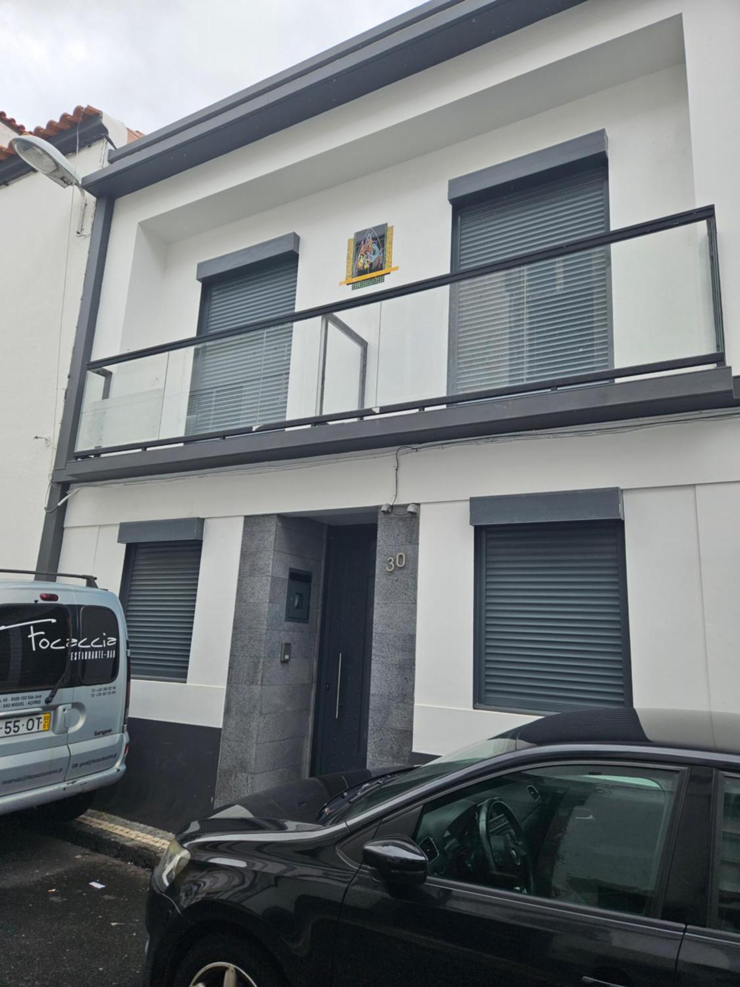 Bella Italia Coronel Miranda Guest House Понта-Делгада Экстерьер фото
