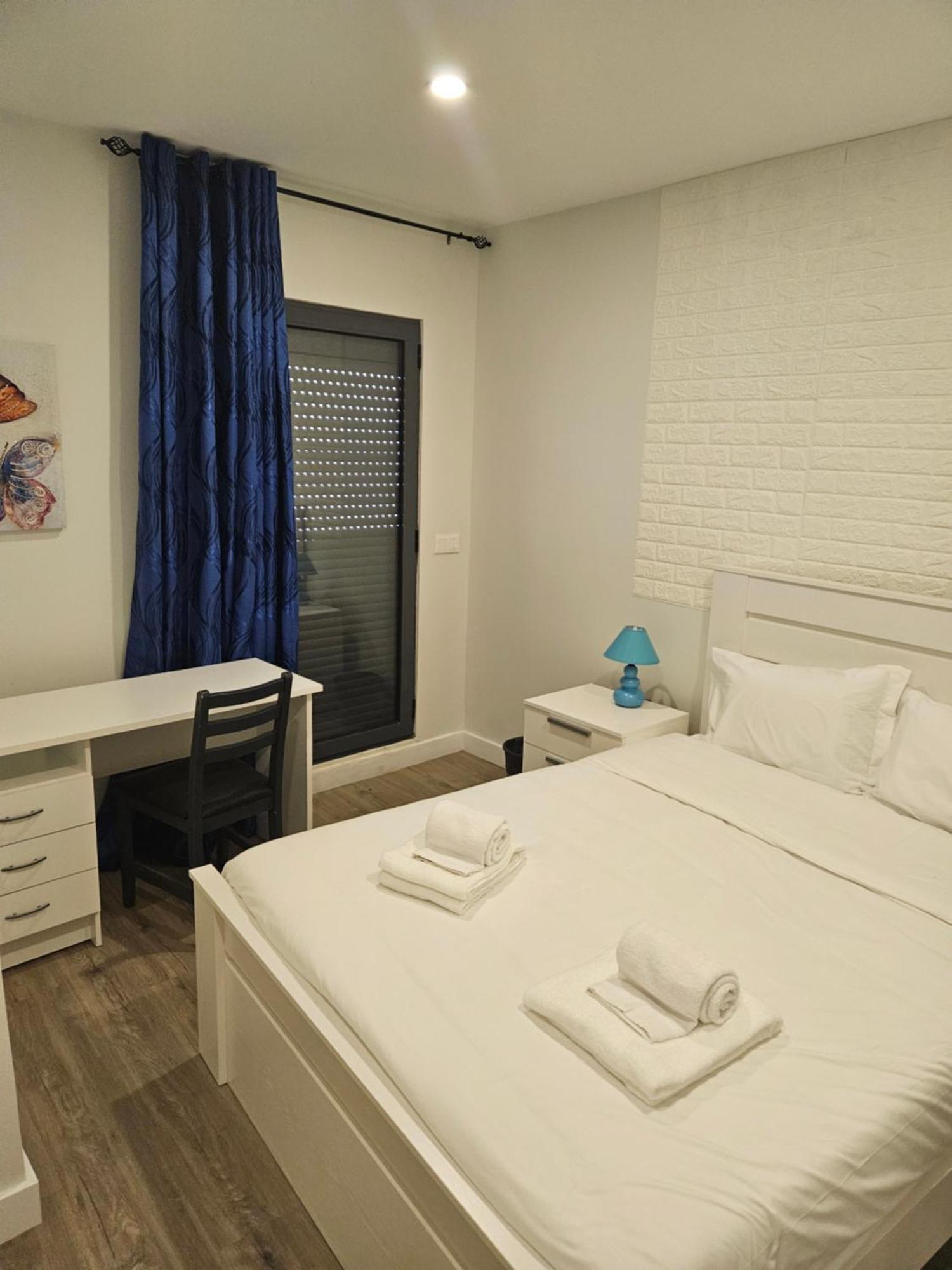 Bella Italia Coronel Miranda Guest House Понта-Делгада Экстерьер фото