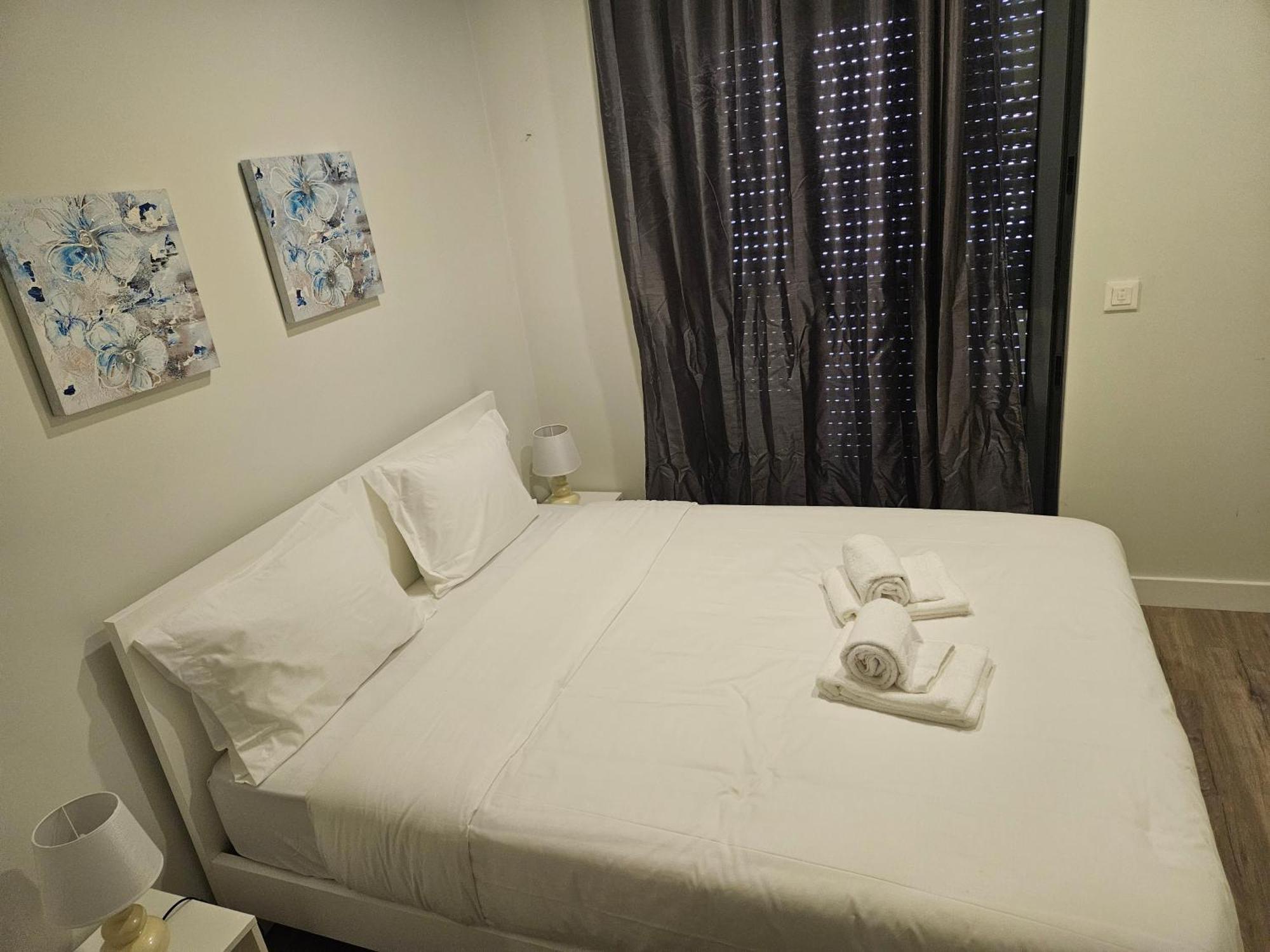 Bella Italia Coronel Miranda Guest House Понта-Делгада Экстерьер фото